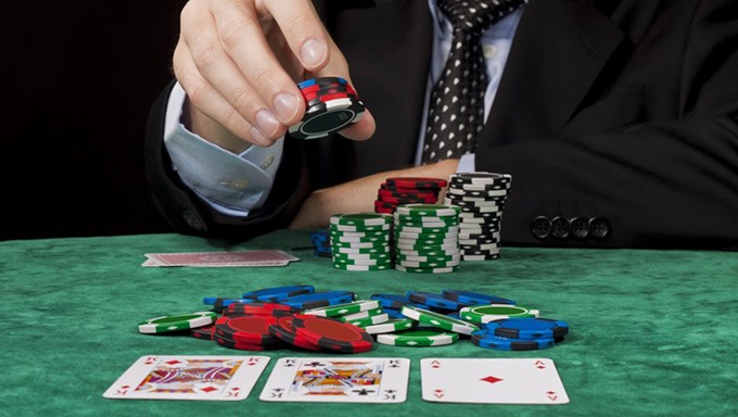 Online Poker Slots